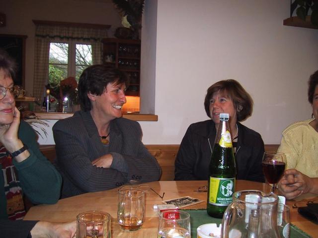 20011020 Jahrgangstreffen 42-47_001.JPG