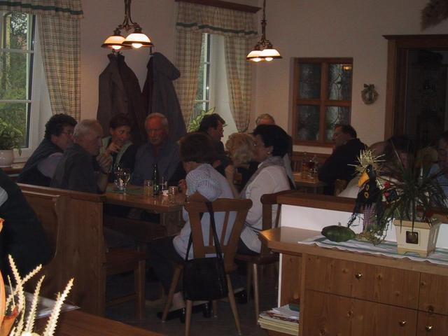 20011020 Jahrgangstreffen 42-47_018.JPG