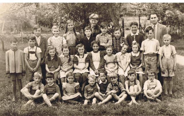 Volksschule Hipples 21.06.1956 1 14